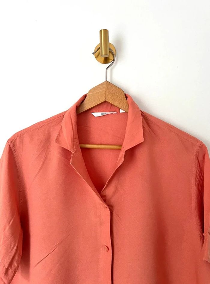 Chemise en lin mélangé orange corail Uniqlo taille L femme - photo numéro 4