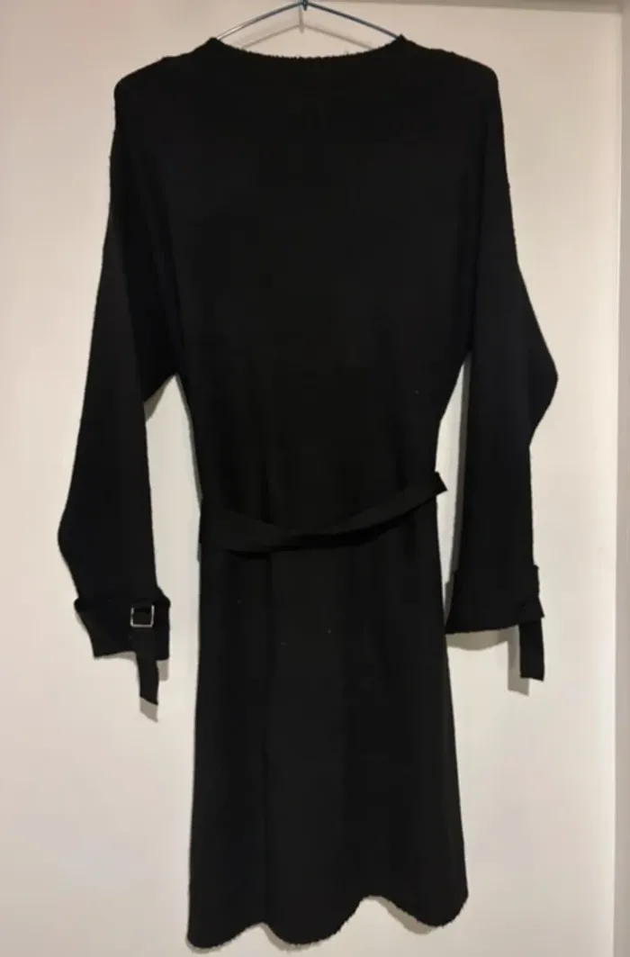 Jolie robe col V La City taille 38/M en très bon état - photo numéro 4