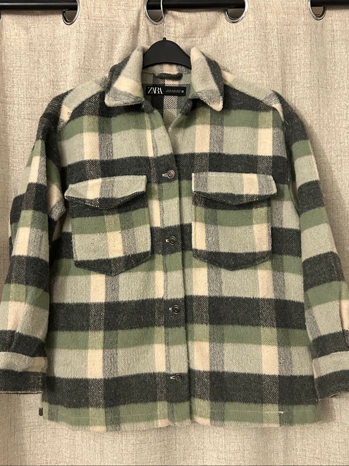 Veste sur chemise à carreaux Zara - photo numéro 7