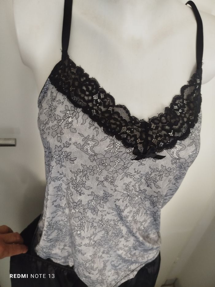 #kytieXLfemme. Débardeur taille XL et short taille XXL - photo numéro 4