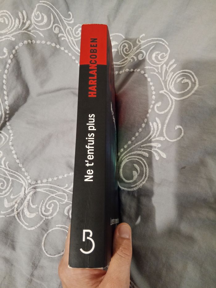 Livre (50) 📚 Ne t'enfuis plus - photo numéro 3
