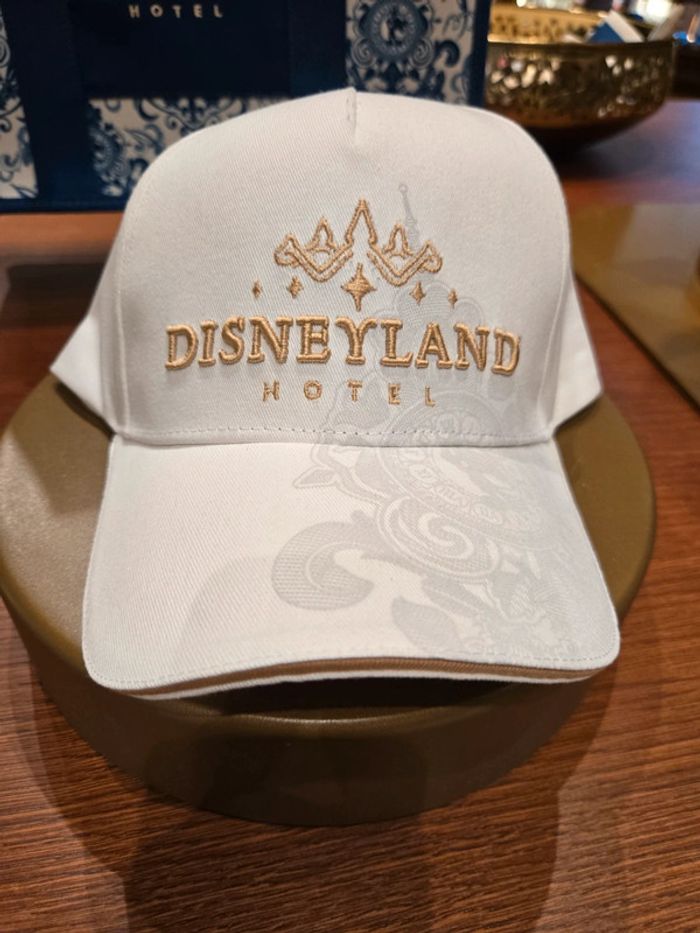 Casquette disneyland hôtel