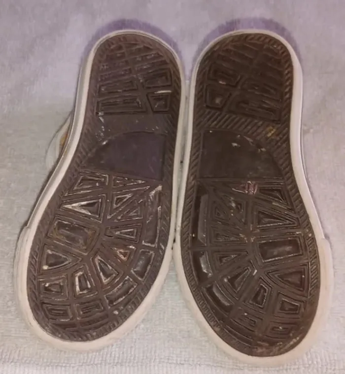 Basket haute jaune à lacets Pointure 19 - photo numéro 6