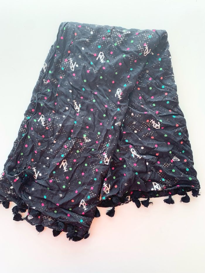 châle / foulard / écharpe roxy - photo numéro 2