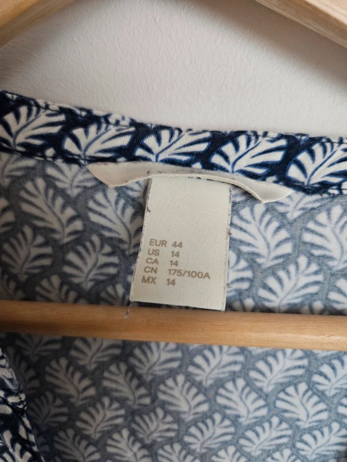 Robe bleu et blanche H&M T.44 - photo numéro 2