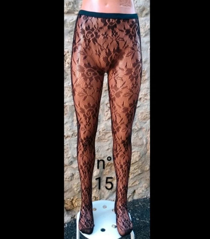 Collant résille fantaisie motif floral