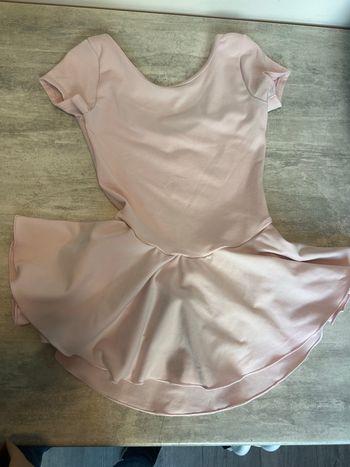 Justaucorps fille taille 10 ans rose pale