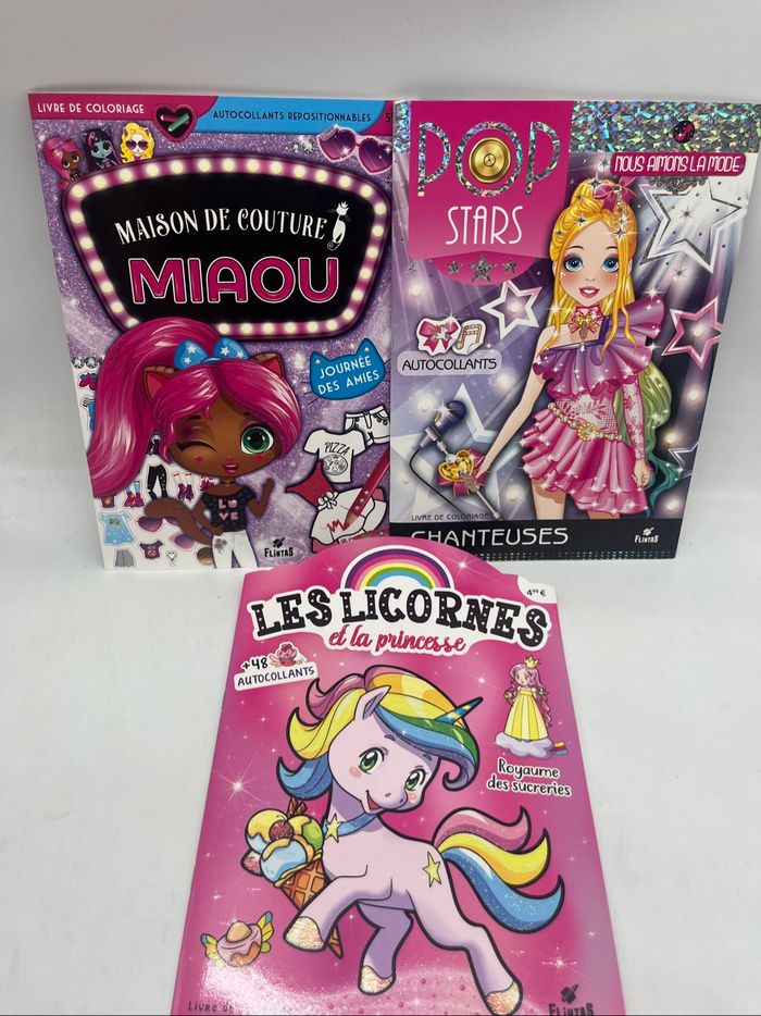 Lot de 3 livres D’activités Magazines filles gommettes mode licorne coloriages Neuf