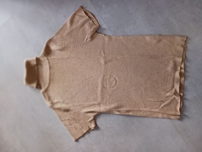 pull manches courtes col roulé beige brillant Taille 1 Camaieu Neuf Très beau