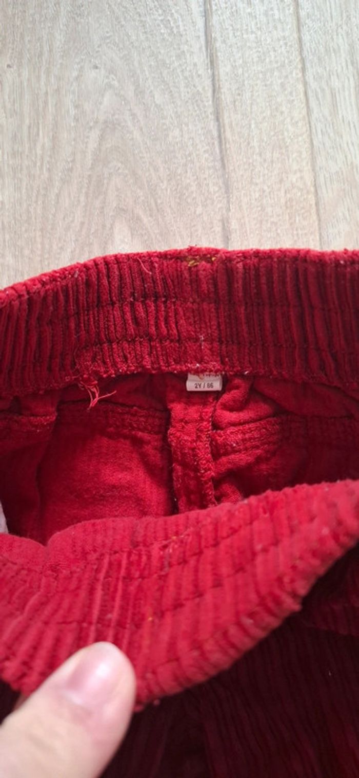 1 cargo rouge NEUF + 1BE beige offert - photo numéro 3