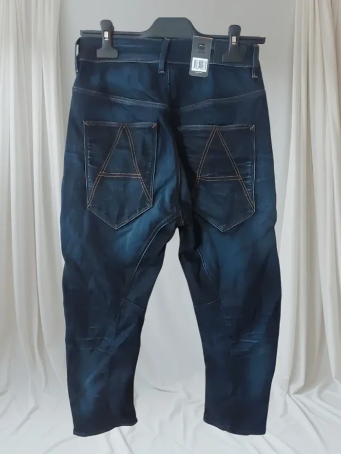 Jean femme 3D low T.W23 L.30 neuf avec étiquette - photo numéro 2
