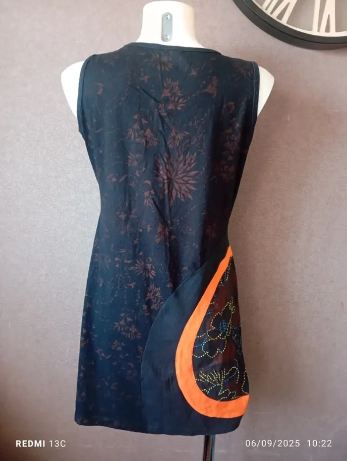 Robe taille L/XL - photo numéro 2