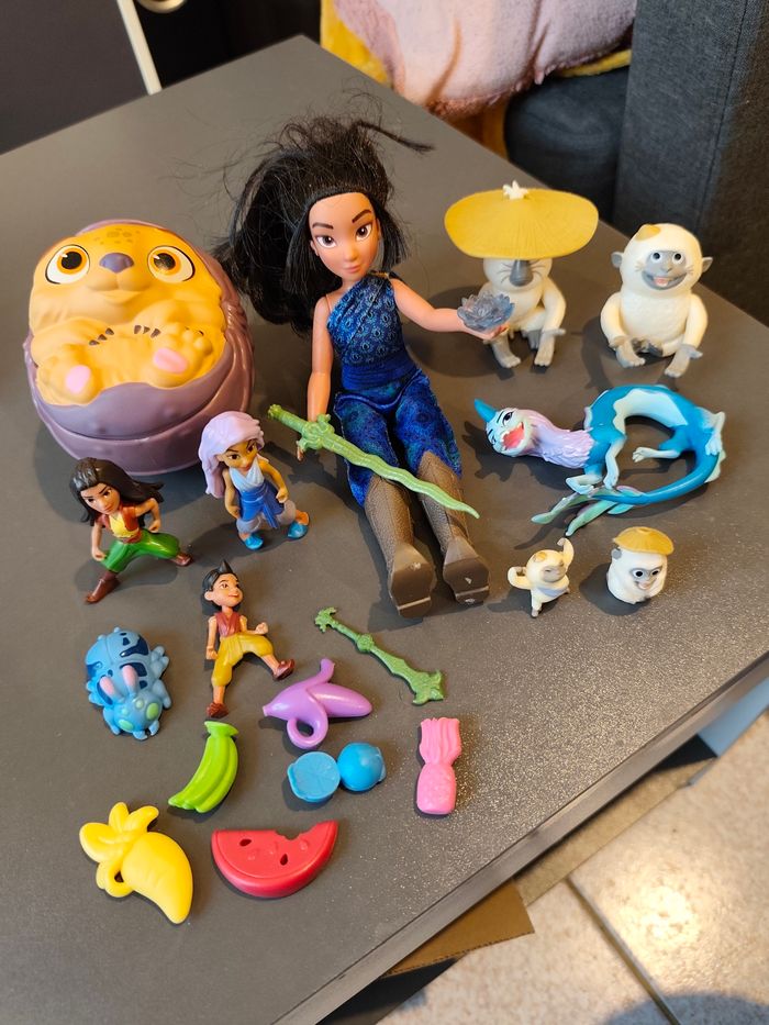 Lot jouet Disney