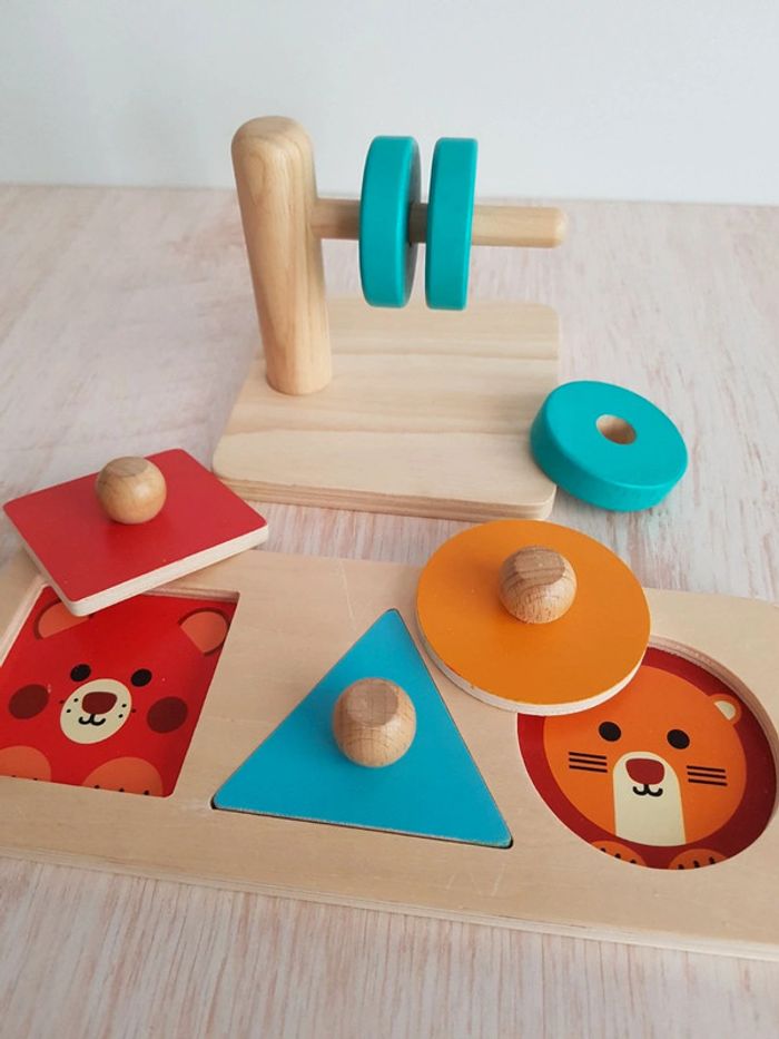 Puzzle trio Djeco et jeu disques à enfiler en bois - photo numéro 2