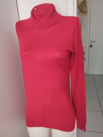 #kytie40femme. Col roulé manche longue taille 40