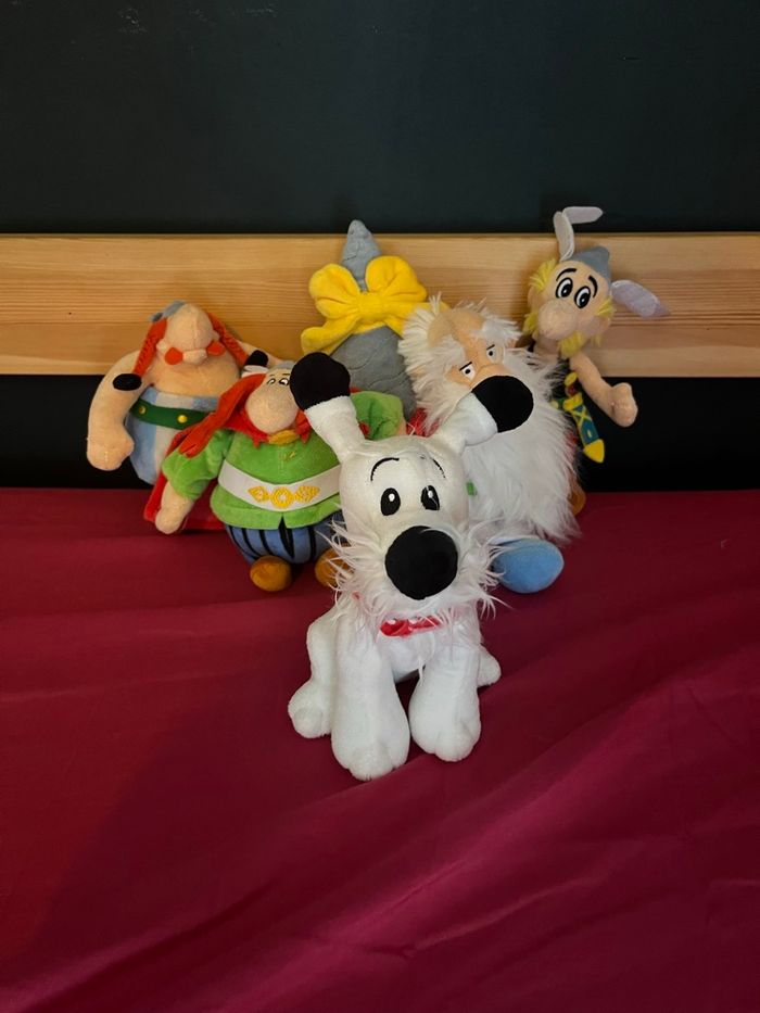 Lot de 7 peluches Astérix et Obélix - photo numéro 3