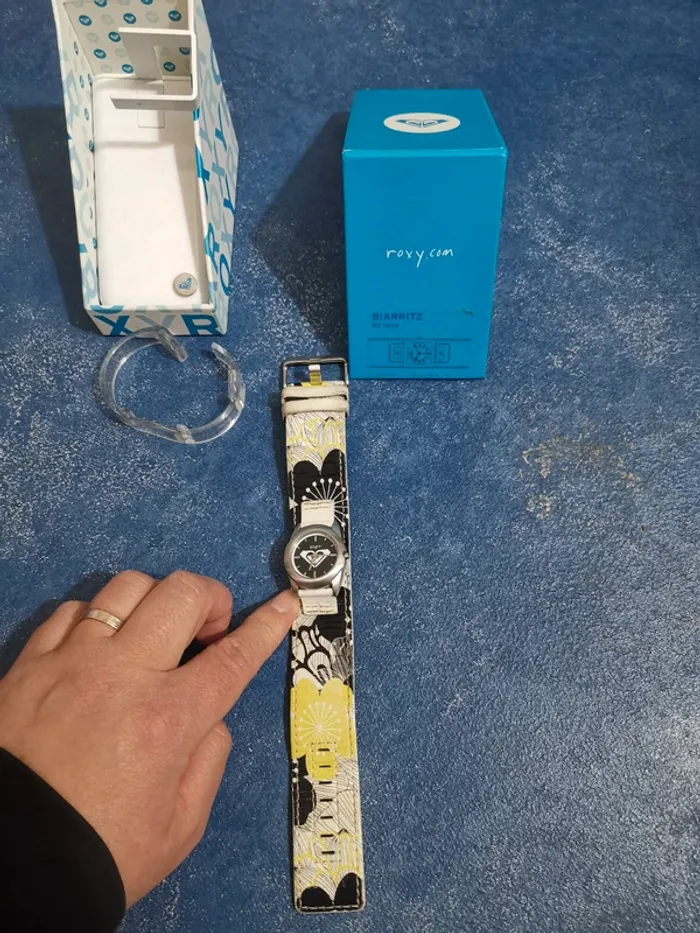 Montre Roxy - photo numéro 2