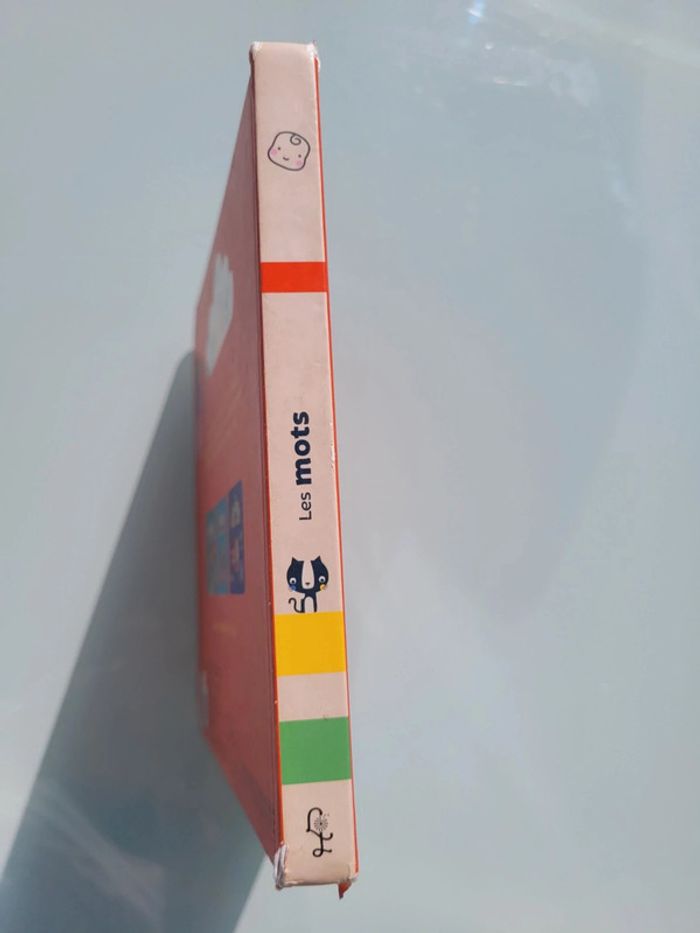 Imagier Larousse Jeunesse, à toucher ,Les Mots - photo numéro 14