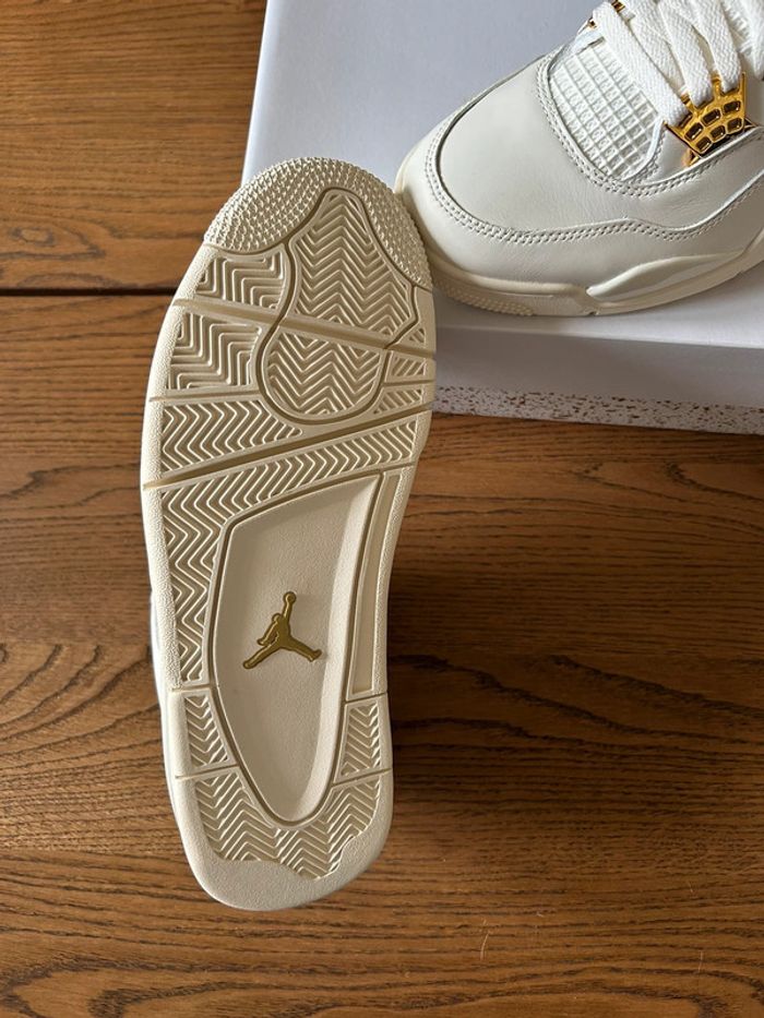 Jordan 4 gold - photo numéro 3