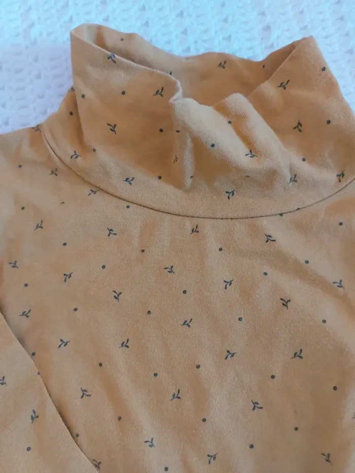 Sous pull 4 ans - photo numéro 2