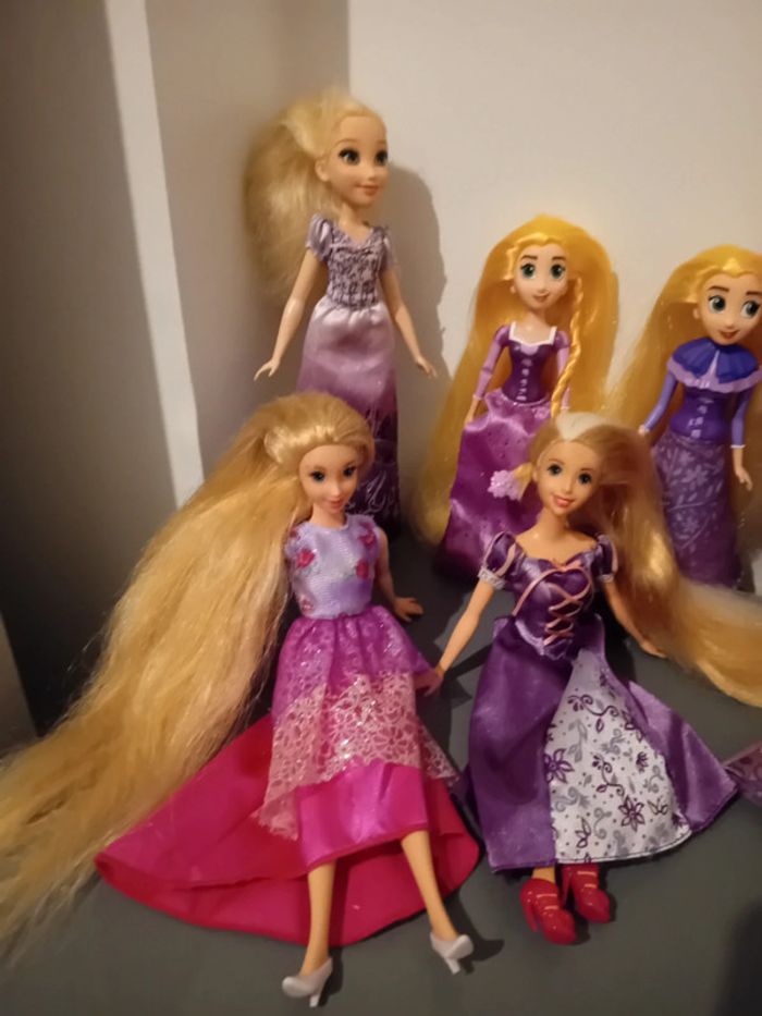 Lot de princesses raiponce et flin rider - photo numéro 2