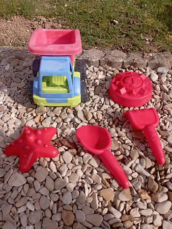 Lot 3 jeux de plage/piscine 1€5 