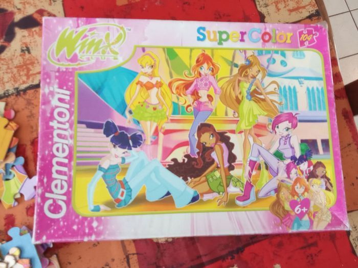 Puzzle Winx 104 morceaux dès 6 ans, fille, clementoni - photo numéro 1