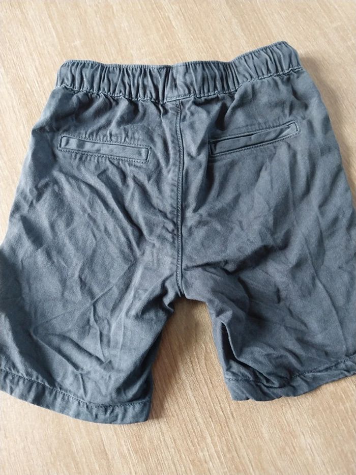 Short 6 ans - photo numéro 2