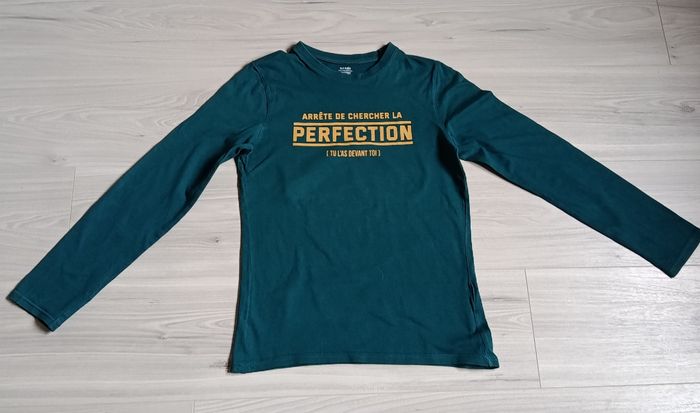 Lot de 2 tee-shirts à manches longues. Taille 12 ans (144-155 cm) - photo numéro 7