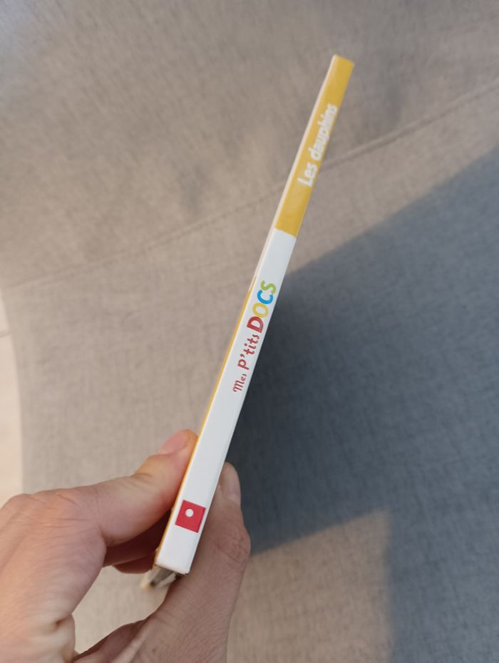 Livre p'tit docs les dauphins - photo numéro 2