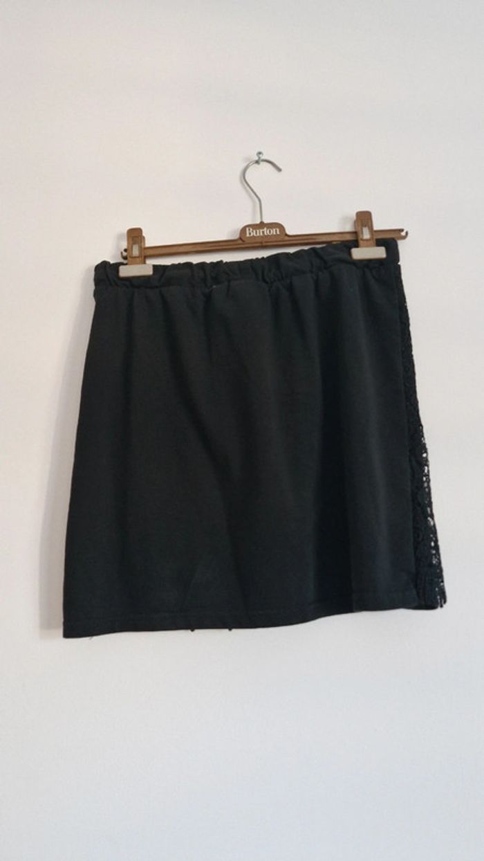 Jupe noir - photo numéro 3