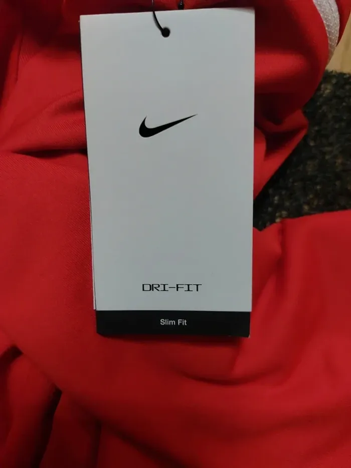 Haut nike manches longues rouge -T.XL- - photo numéro 6