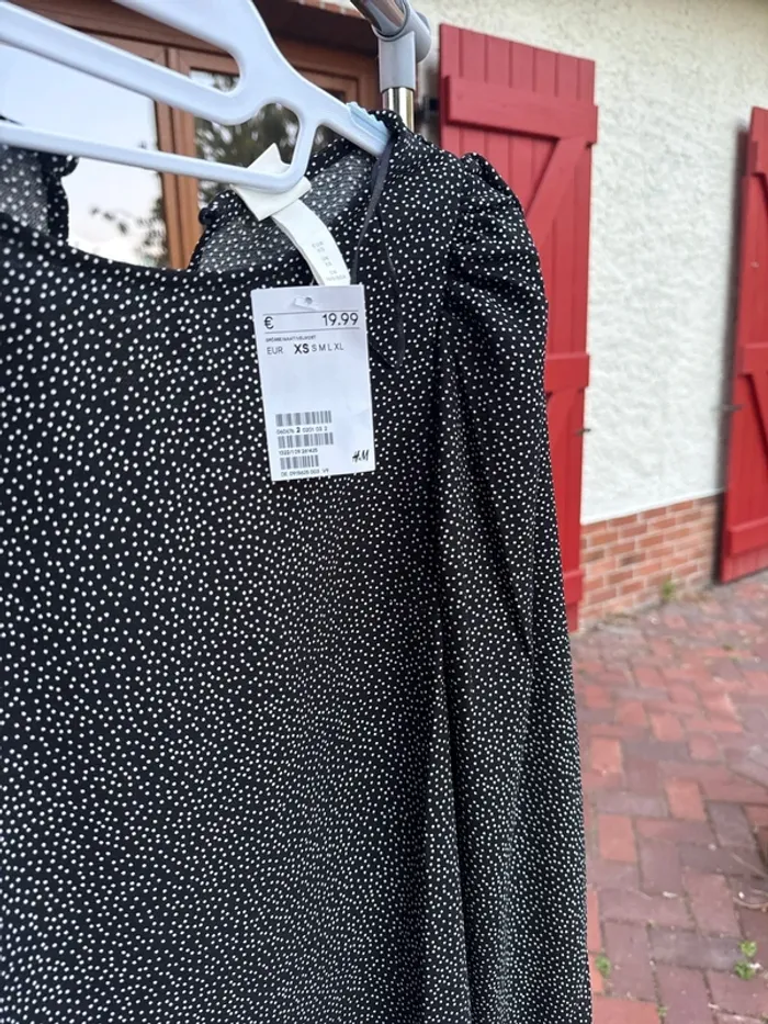 Jolie robe h&m neuve avec étiquette taille S/M voir L - photo numéro 4