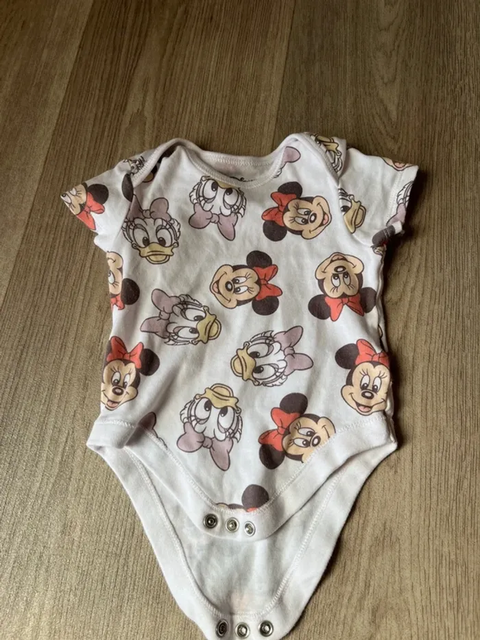 Lot vêtements fille 3-9 mois - photo numéro 18