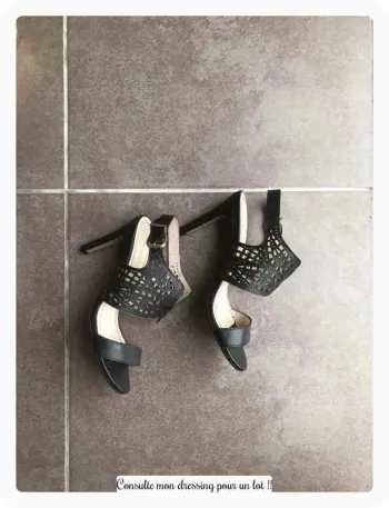 Sandales à talons aiguilles Minelli