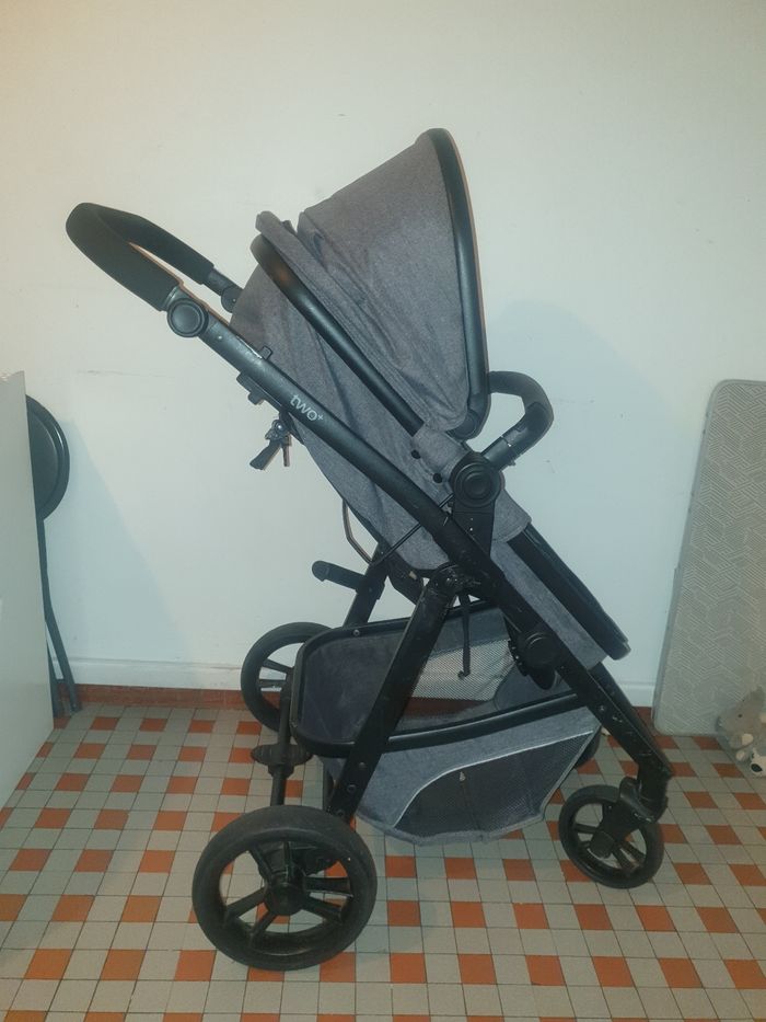 Poussette - photo numéro 2