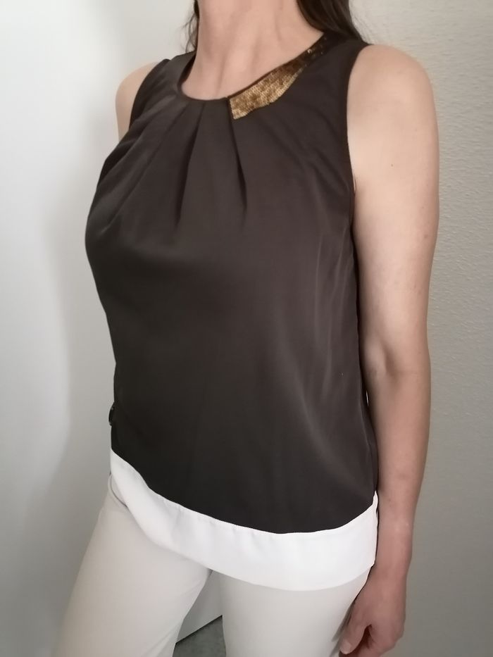 Haut femme chocolat crème et sequins dorés - photo numéro 2