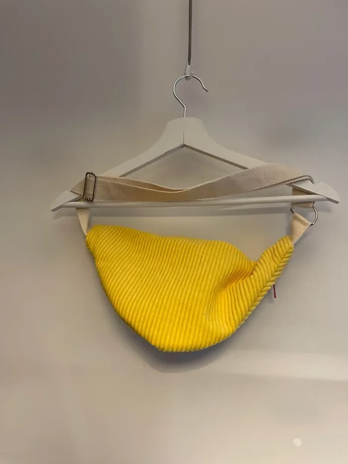 Sac banane jaune wax - photo numéro 3