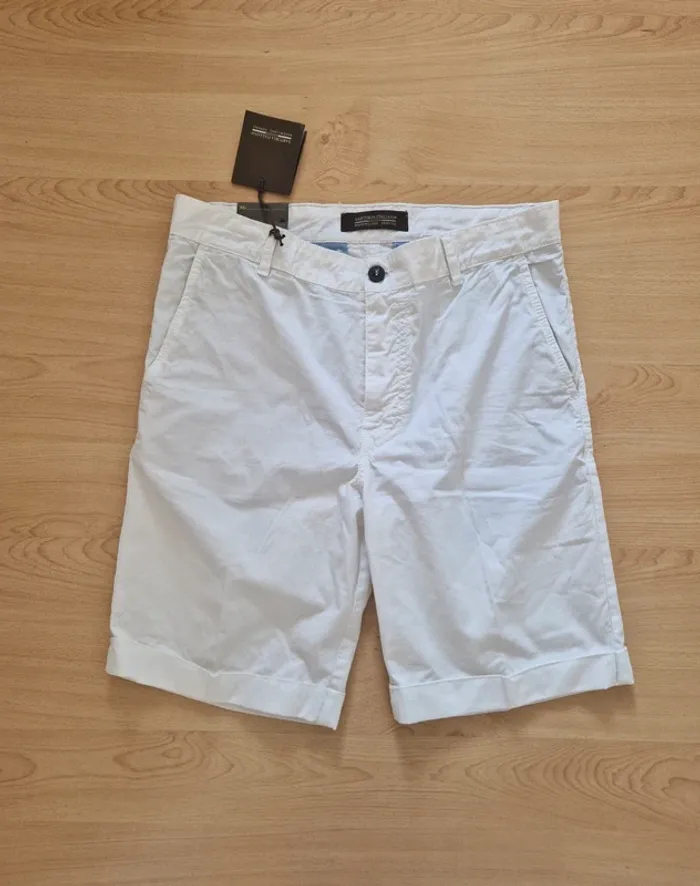 Short chino blanc homme