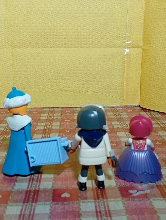 Playmobil x 3 - photo numéro 2