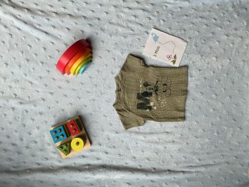 teeshirt manches courtes kaki disney mickey 3 mois ouverture totale au dos