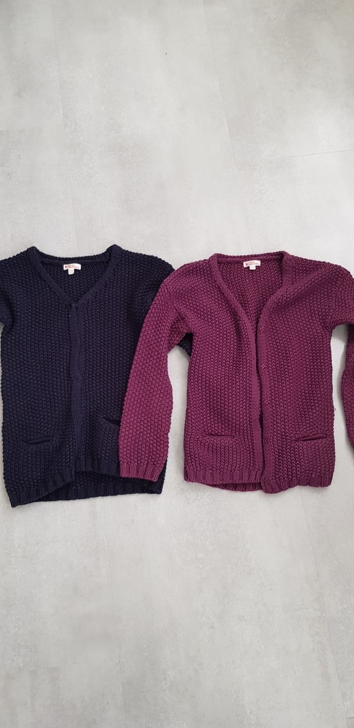 Lot de 2 gilets du pareil au même 6 ans