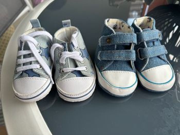 Lot de 2 chaussures bébé  Prénatal