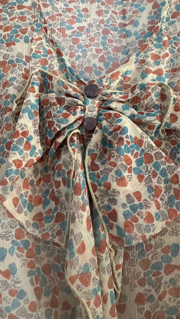 Très joli haut - photo numéro 4