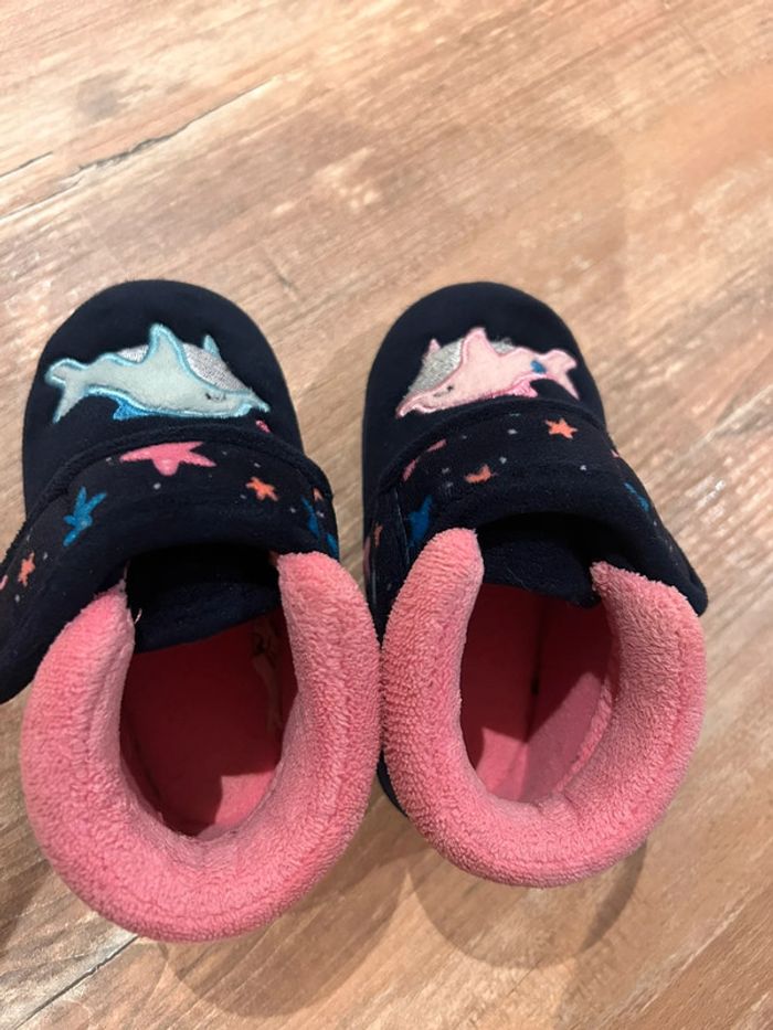 Chaussons isotoner taille 23 - photo numéro 3