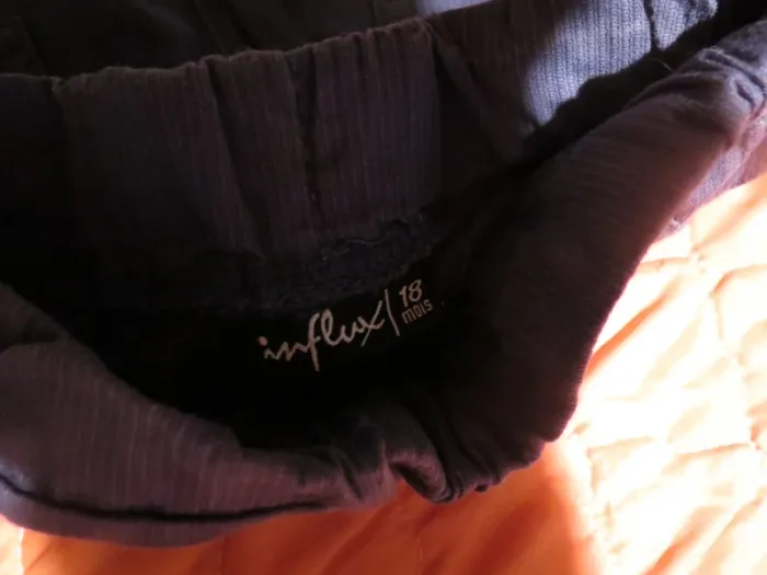 Pantalon taille 18 mois - photo numéro 4