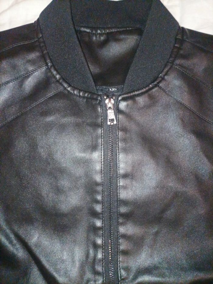 Veste neuve - photo numéro 4