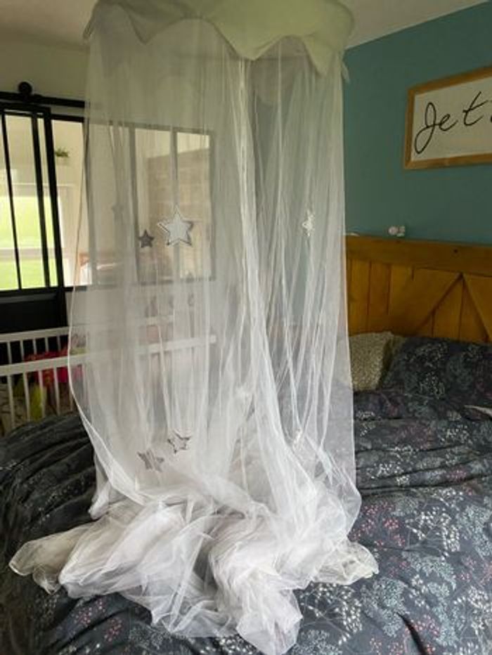 Ciel de lit en tulle - photo numéro 2