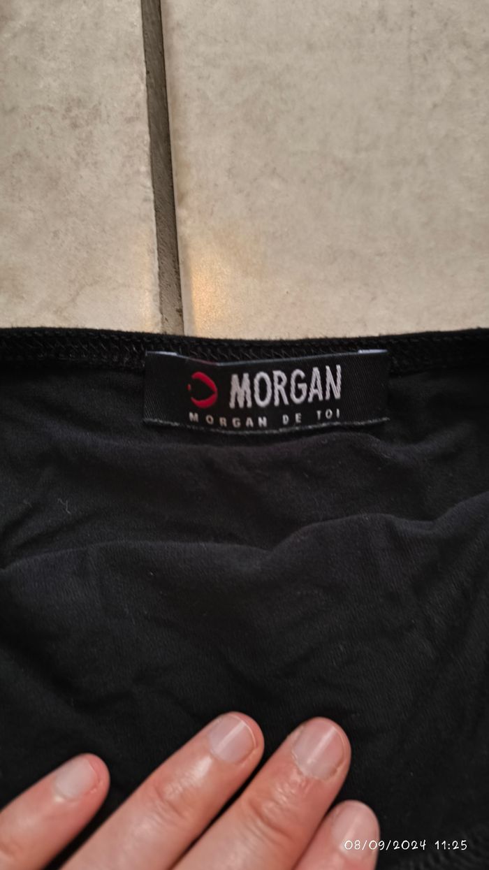 Haut noir - photo numéro 4