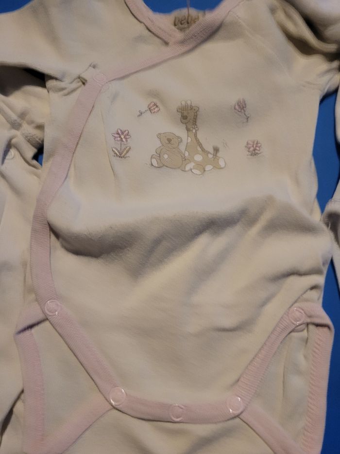 3 bodies manches longues 3 mois - photo numéro 3